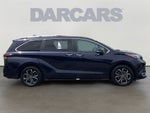 2025 Toyota Sienna Platinum 7 Passenger