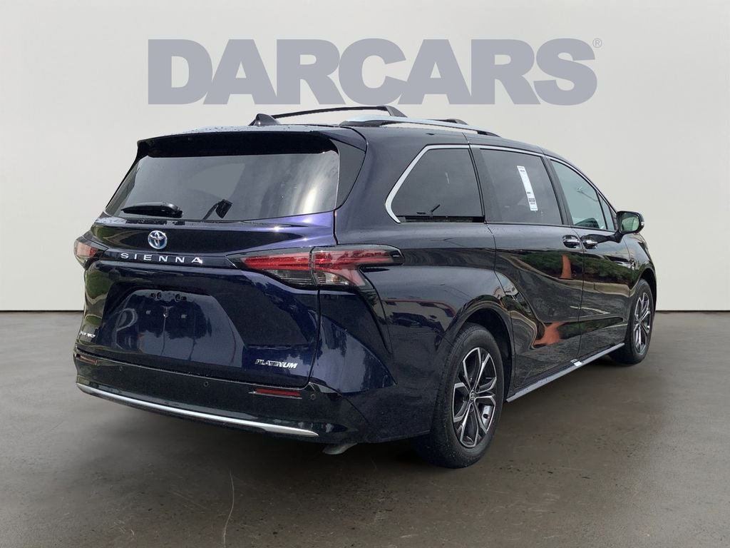 2025 Toyota Sienna Platinum 7 Passenger