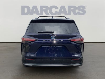 2025 Toyota Sienna Platinum 7 Passenger