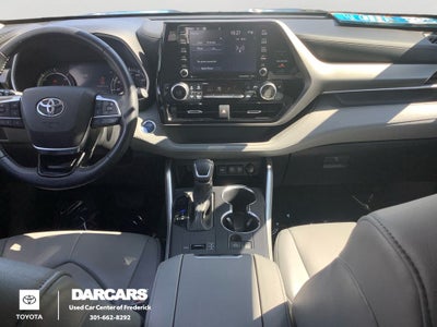2021 Toyota Highlander Hybrid XLE