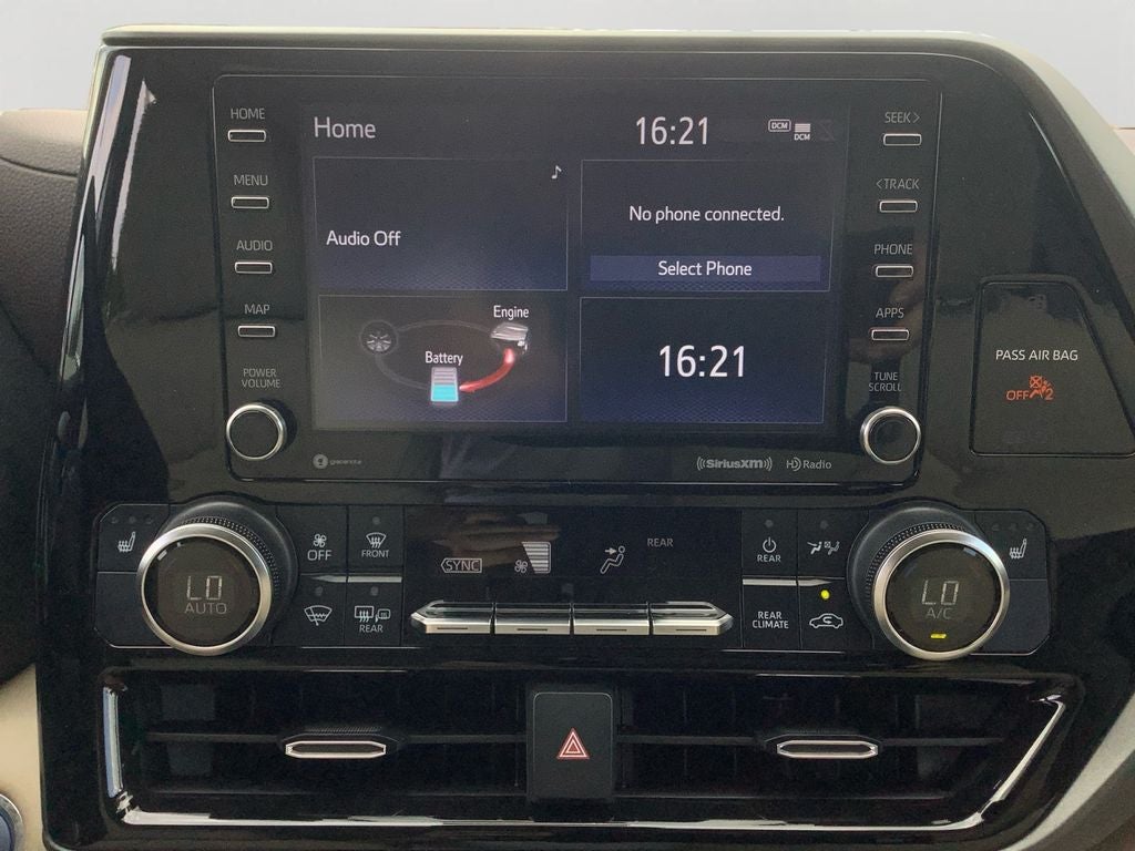 2022 Toyota Highlander Hybrid XLE