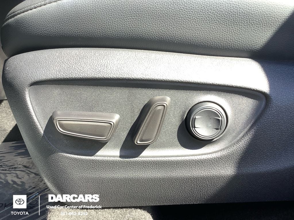 2024 Toyota Highlander Hybrid XLE