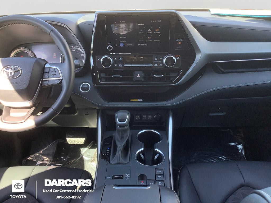 2024 Toyota Highlander Hybrid XLE