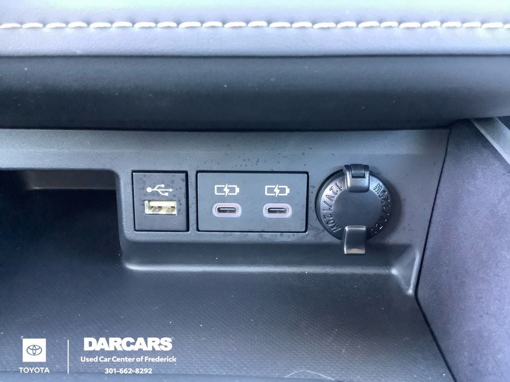 2024 Toyota Highlander Hybrid XLE