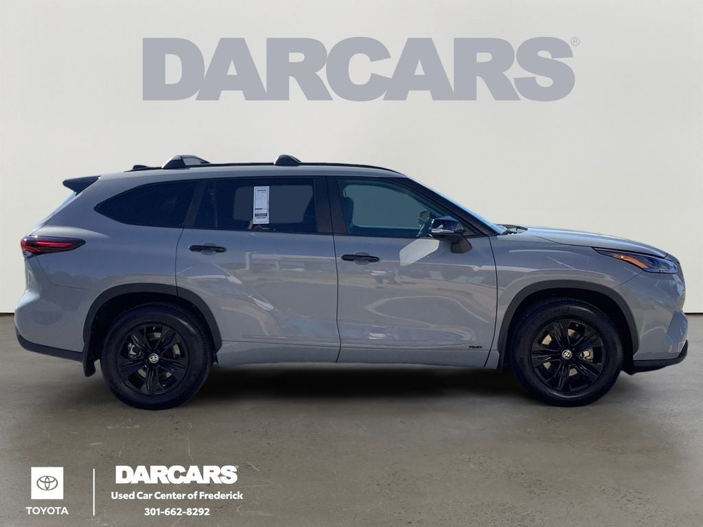 2024 Toyota Highlander Hybrid XLE