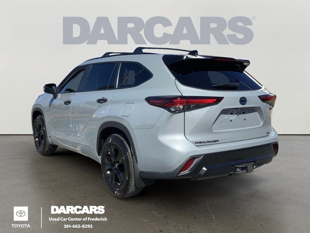 2024 Toyota Highlander Hybrid XLE