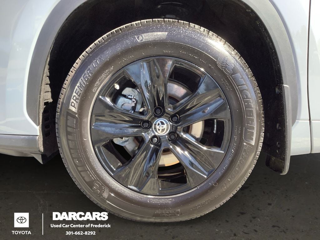 2024 Toyota Highlander Hybrid XLE