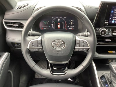 2025 Toyota Highlander XSE