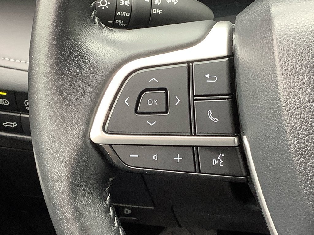2025 Toyota Highlander XSE