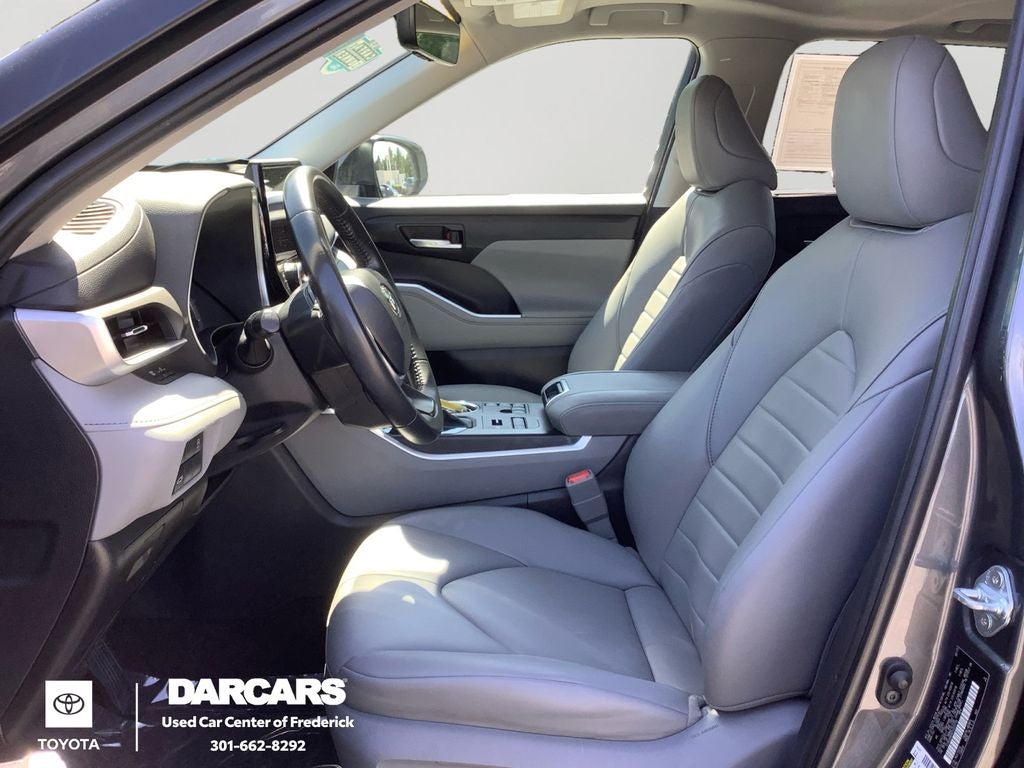 2023 Toyota Highlander XLE