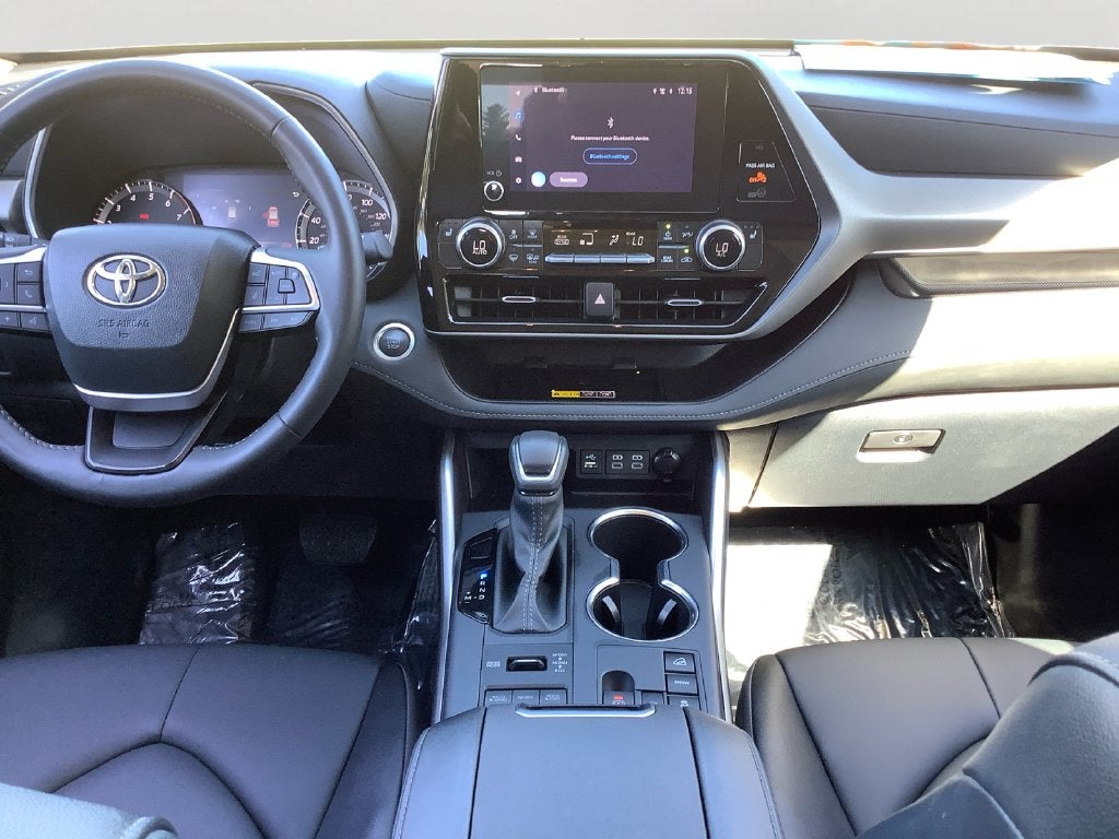 2026 Toyota Highlander XLE