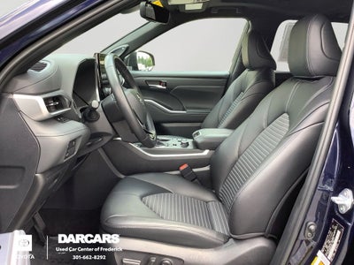 2024 Toyota Highlander XSE