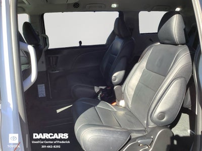 2016 Toyota Sienna SE Premium 8 Passenger