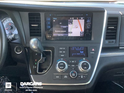 2016 Toyota Sienna SE Premium 8 Passenger