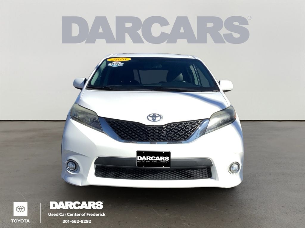 2016 Toyota Sienna SE Premium 8 Passenger