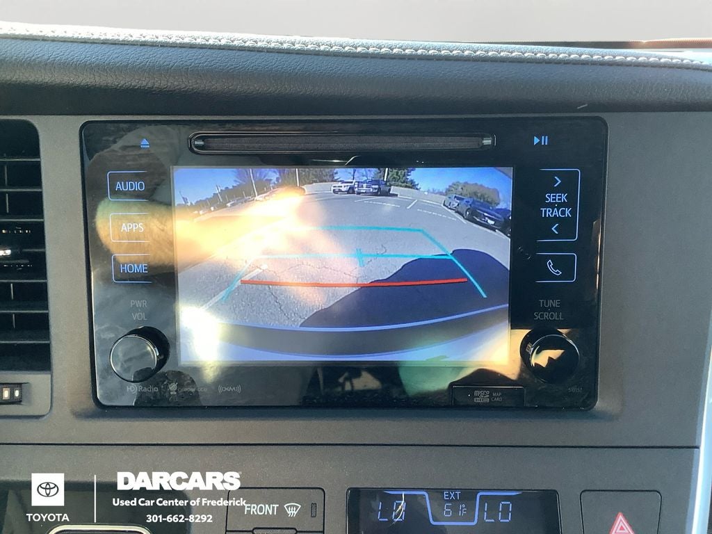 2016 Toyota Sienna SE Premium 8 Passenger