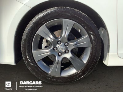 2016 Toyota Sienna SE Premium 8 Passenger