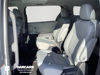 2024 Toyota Sienna XLE