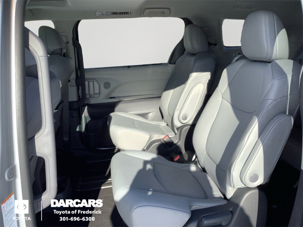 2024 Toyota Sienna XLE