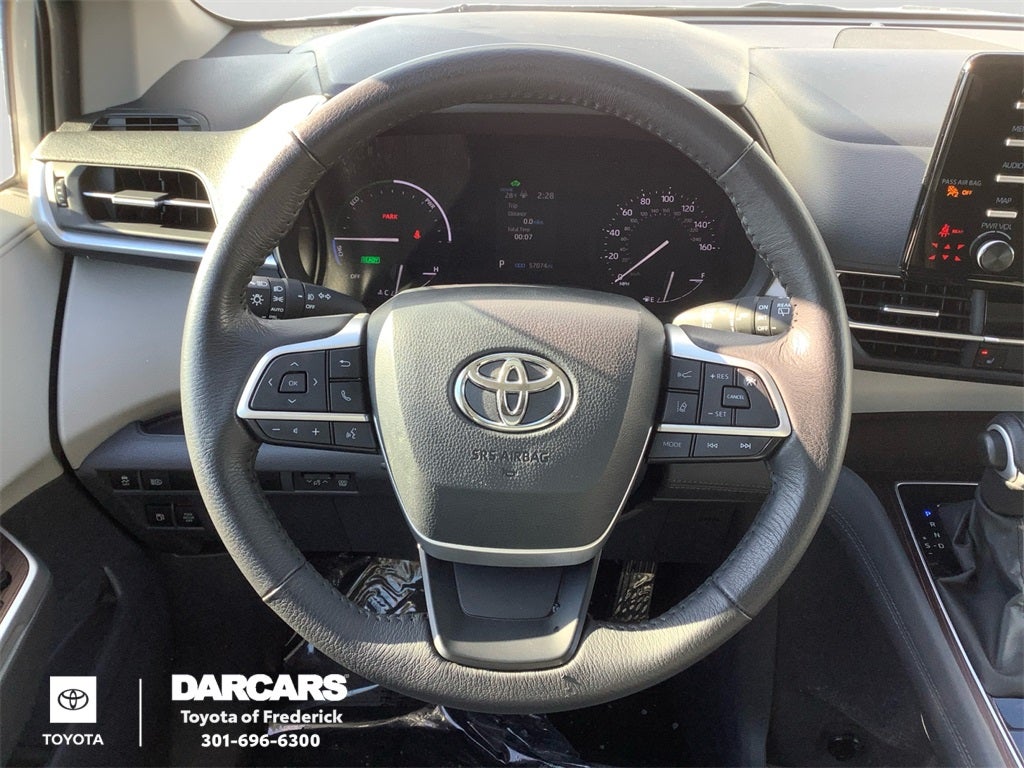 2024 Toyota Sienna XLE