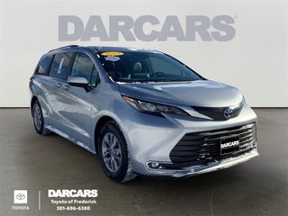 2024 Toyota Sienna XLE