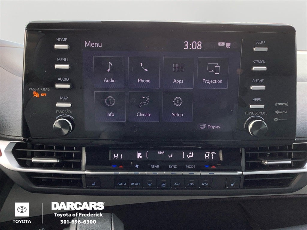 2024 Toyota Sienna XLE 8 Passenger