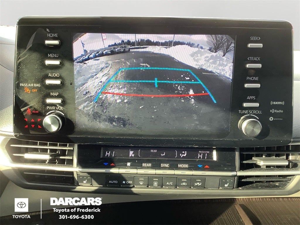 2024 Toyota Sienna XLE 8 Passenger