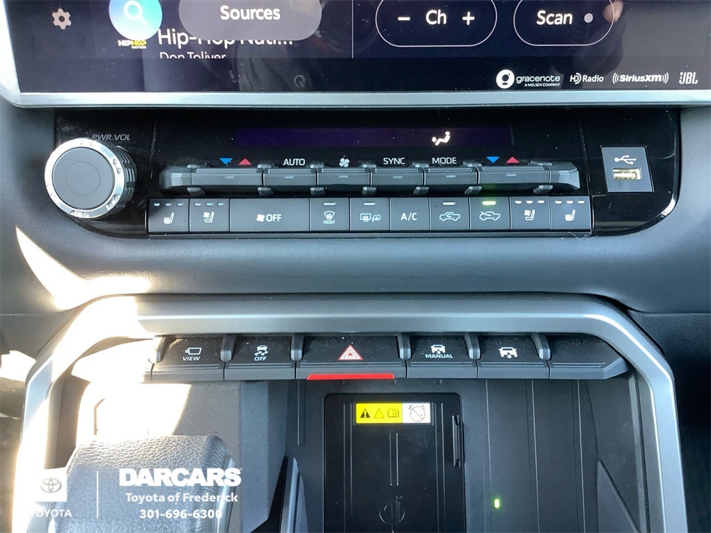 2022 Toyota Tundra Platinum