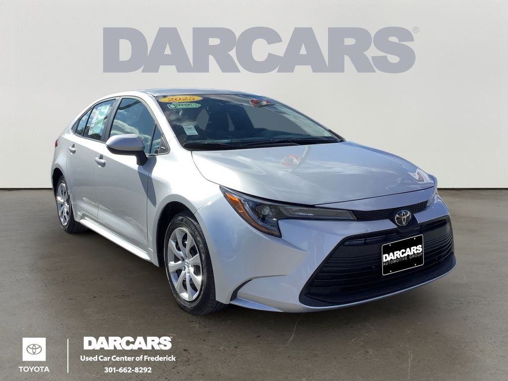 2025 Toyota Corolla LE