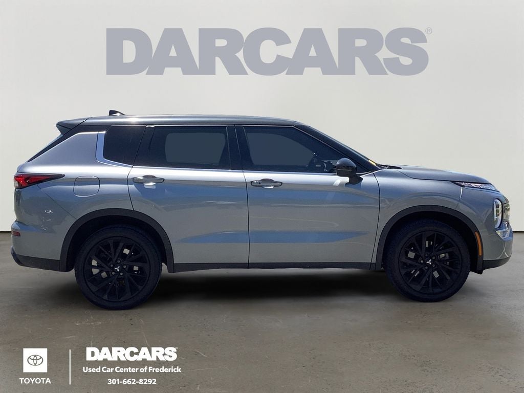 2022 Mitsubishi Outlander Black Edition
