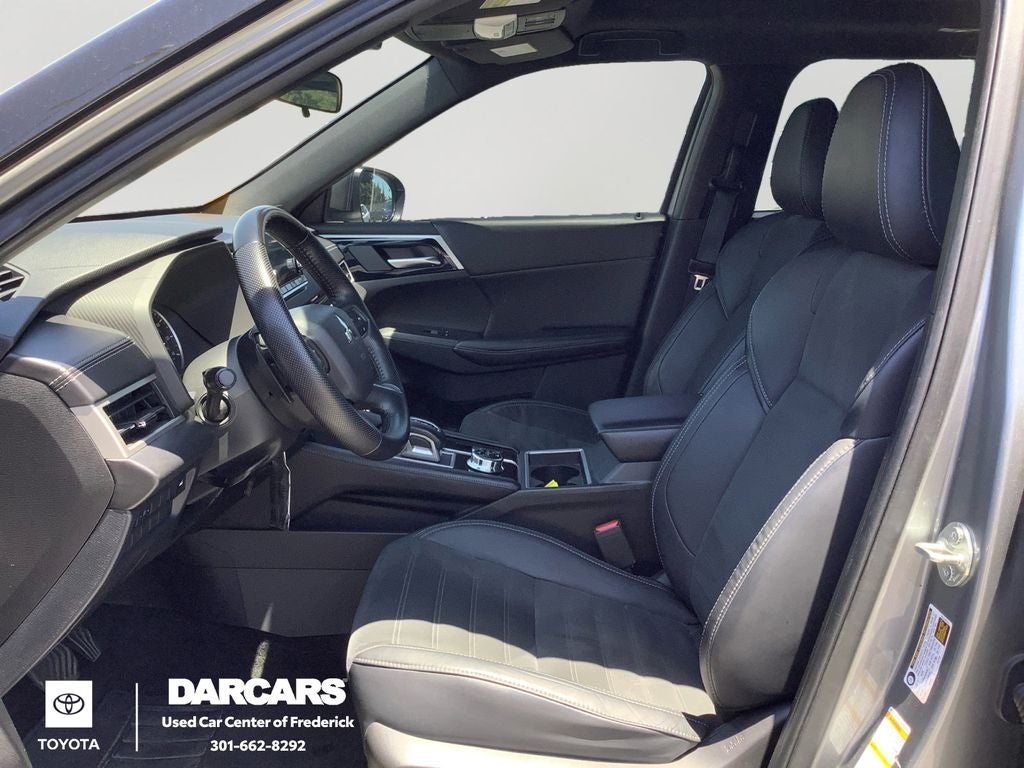 2022 Mitsubishi Outlander Black Edition