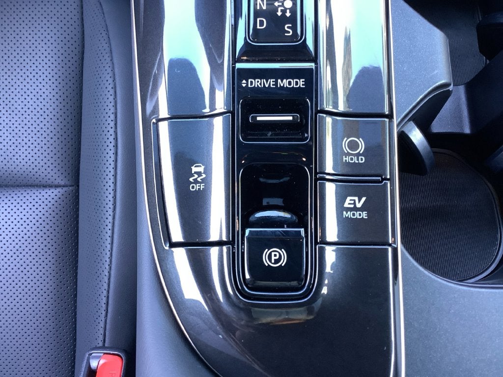 2026 Toyota Crown Signia Limited