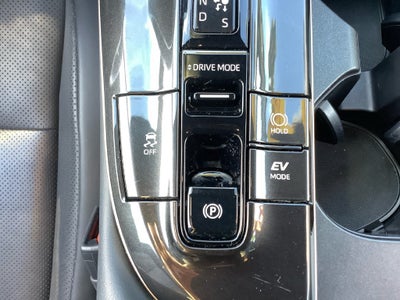 2025 Toyota Crown Signia Limited