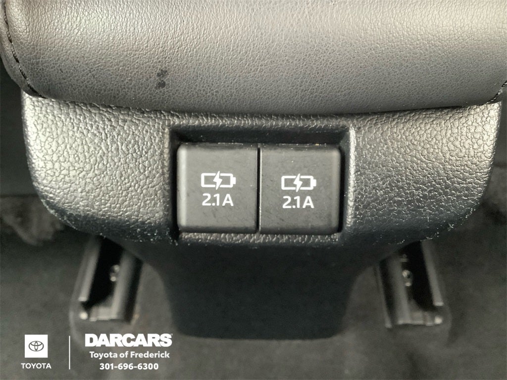 2019 Toyota Prius XLE