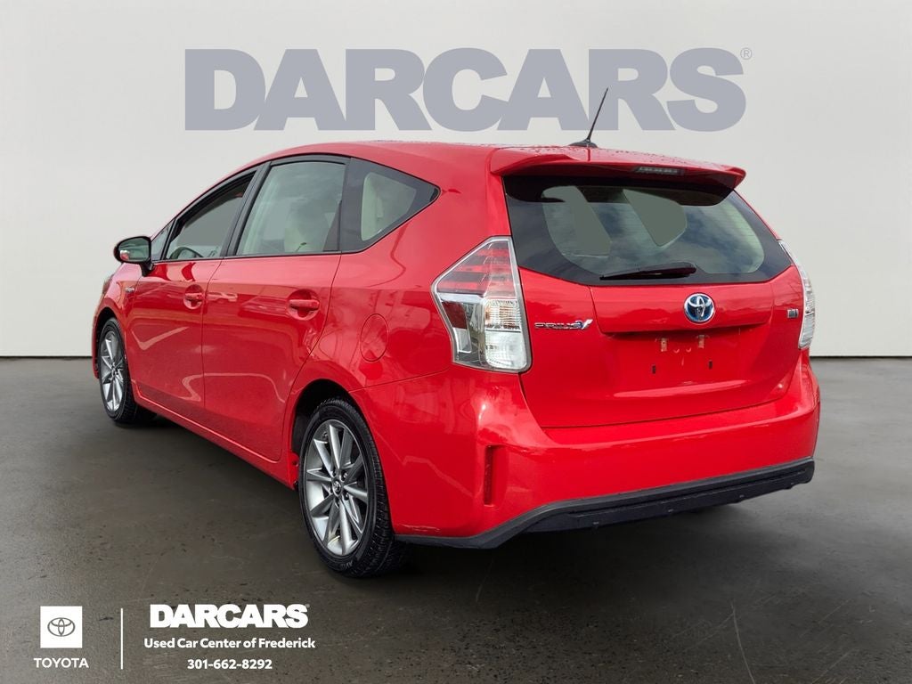 2015 Toyota Prius v Two