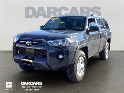 2024 Toyota 4Runner W/3rd row seat SR5