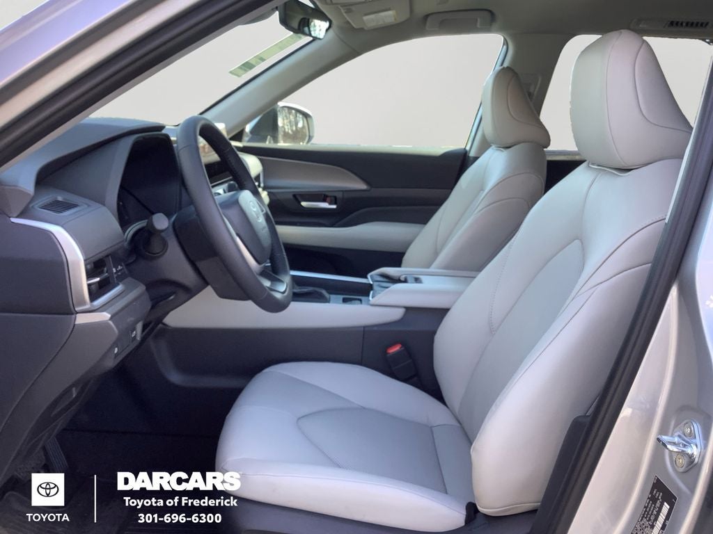 2026 Toyota Grand Highlander Hybrid XLE