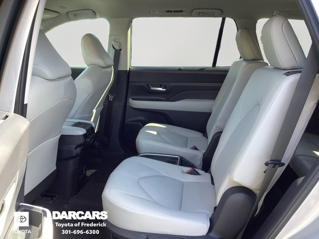 2026 Toyota Grand Highlander Hybrid XLE