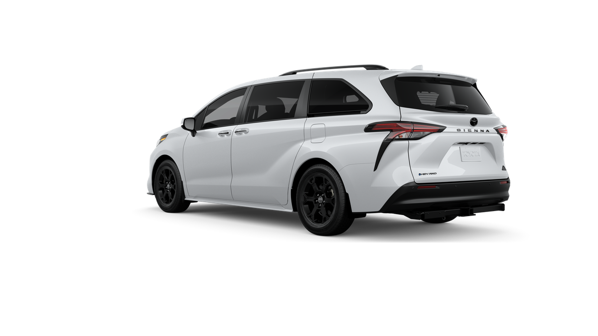 2026 Toyota Sienna Woodland Edition 7 Passenger