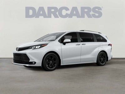 2026 Toyota Sienna Woodland Edition 7 Passenger