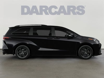 2026 Toyota Sienna Woodland Edition 7 Passenger