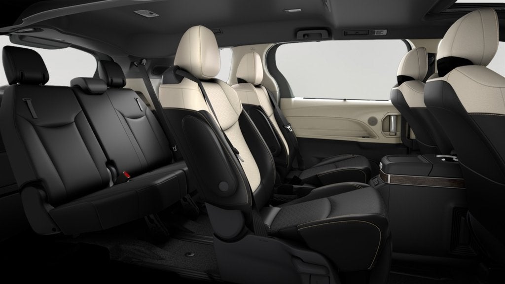 2026 Toyota Sienna Platinum 7 Passenger