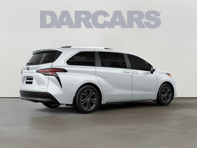 2026 Toyota Sienna Platinum 7 Passenger