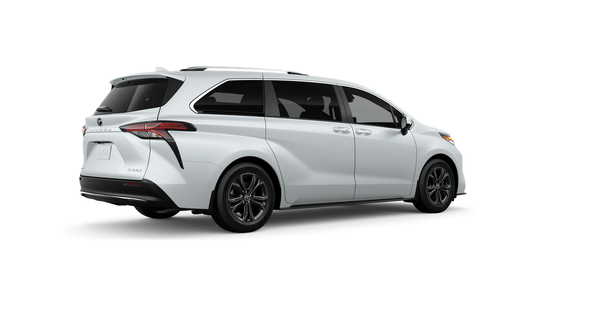 2026 Toyota Sienna Platinum 7 Passenger