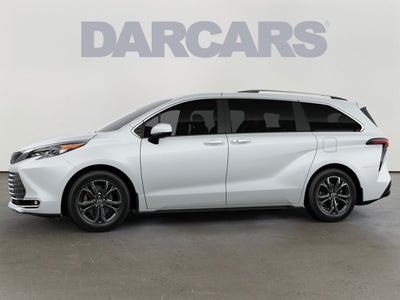 2026 Toyota Sienna Platinum 7 Passenger