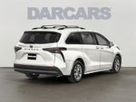 2026 Toyota Sienna LE 8 Passenger