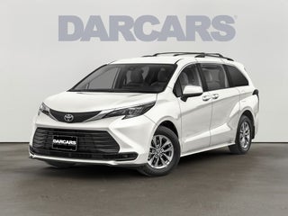 2026 Toyota Sienna LE 8 Passenger