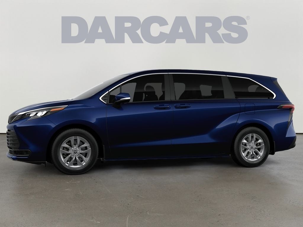 2026 Toyota Sienna LE 8 Passenger