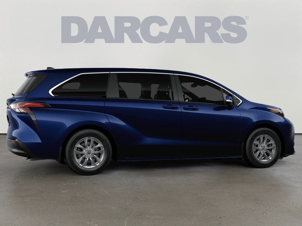 2026 Toyota Sienna LE 8 Passenger