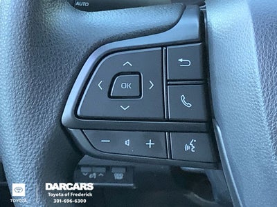 2026 Toyota Sienna LE 8 Passenger